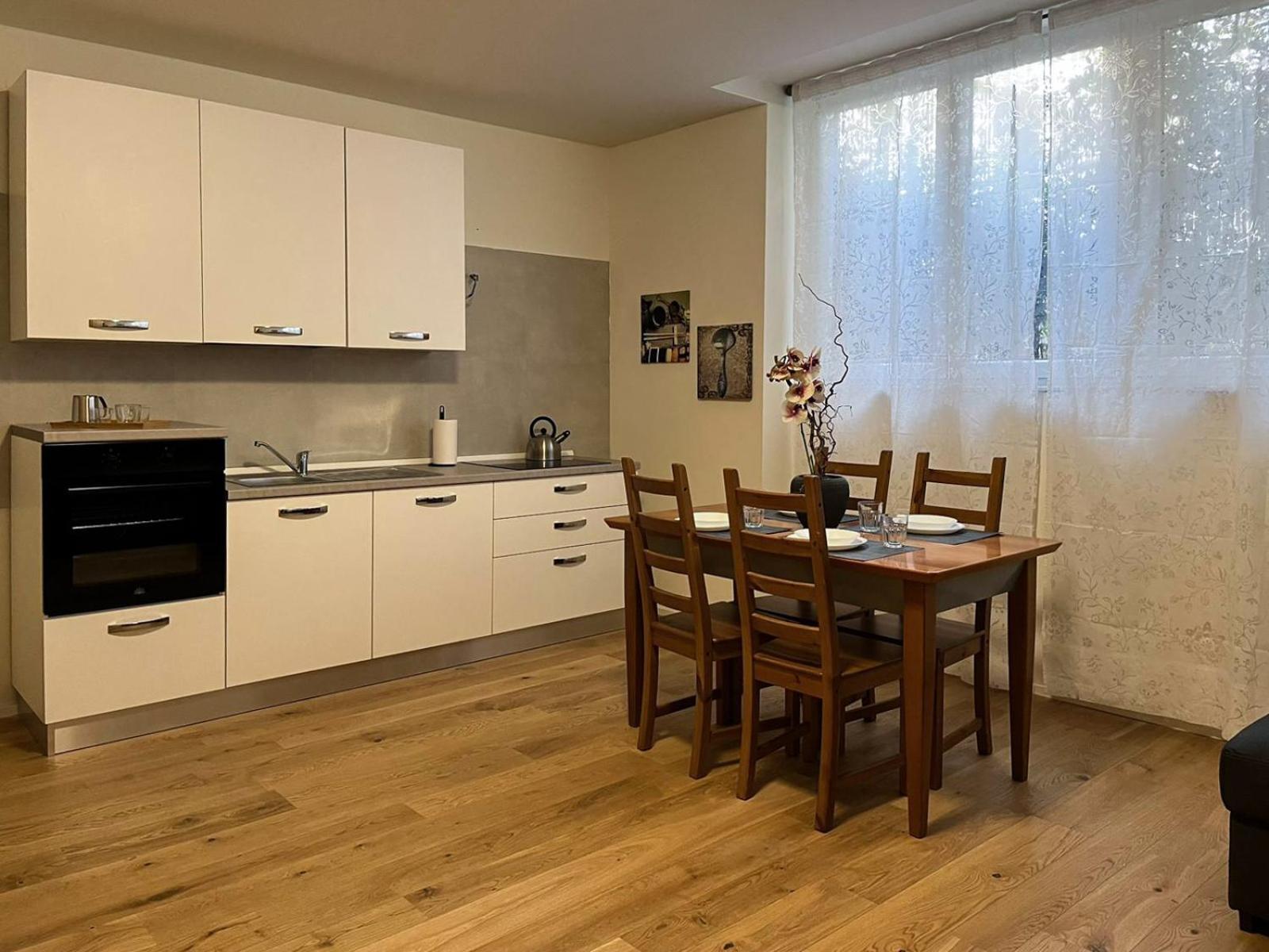 Camila'S House Apartment Милано Екстериор снимка